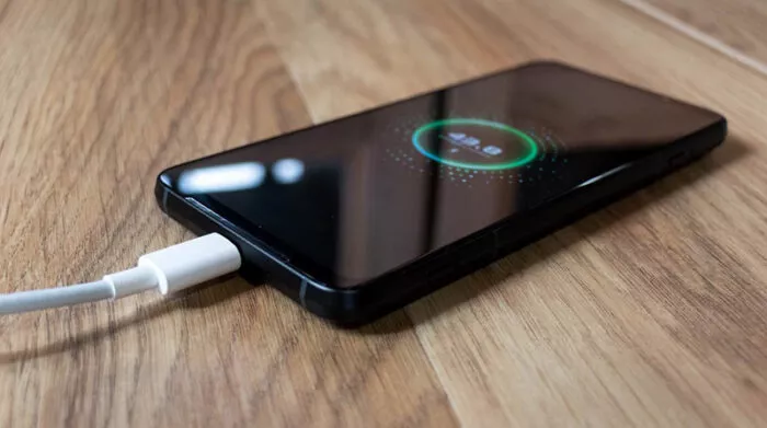 celular cargando