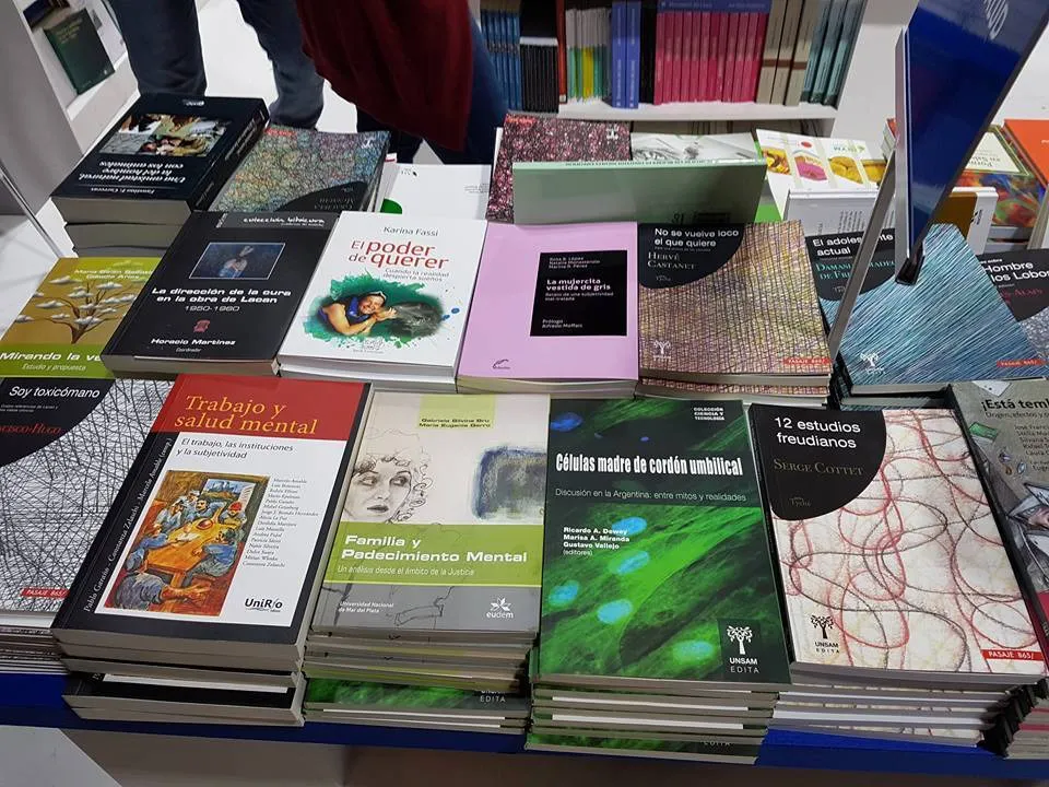 Feria del libro de la UNNE