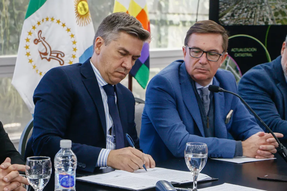 Zdero - firma de convenio