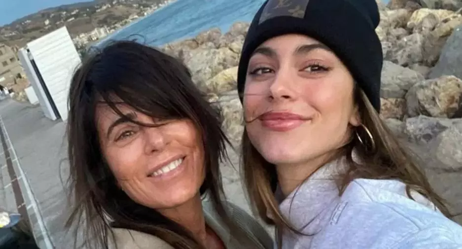 MAMA DE TINI