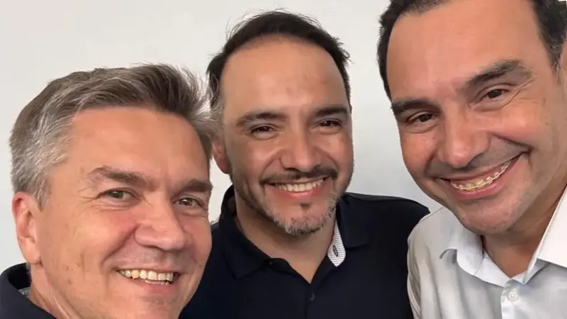 zdero-junto-a-juan-pablo-y-gustavo-valdes-2090348