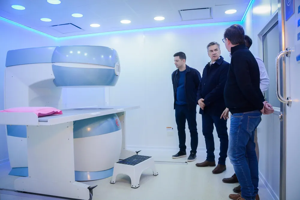 Zdero - inauguración 