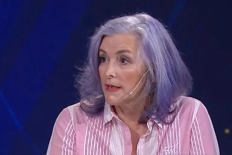 VECINA DE CRISTINA