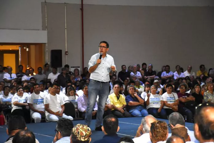 Martinez gobernador